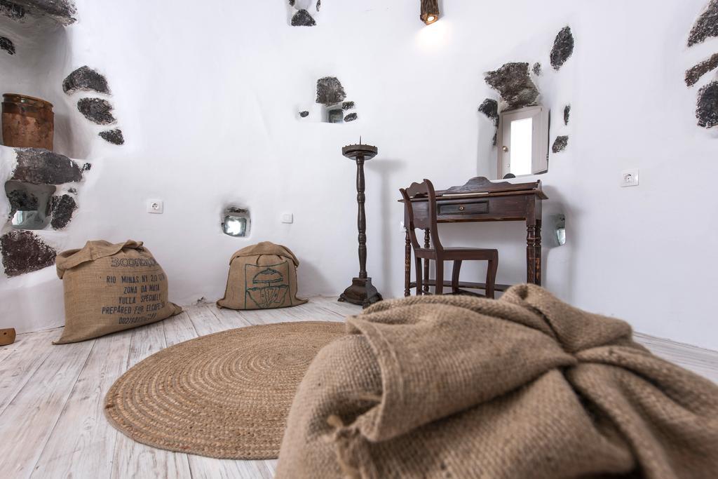 Anemoscope Windmill Villa Pýrgos المظهر الخارجي الصورة