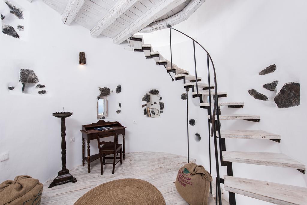 Anemoscope Windmill Villa Pýrgos المظهر الخارجي الصورة